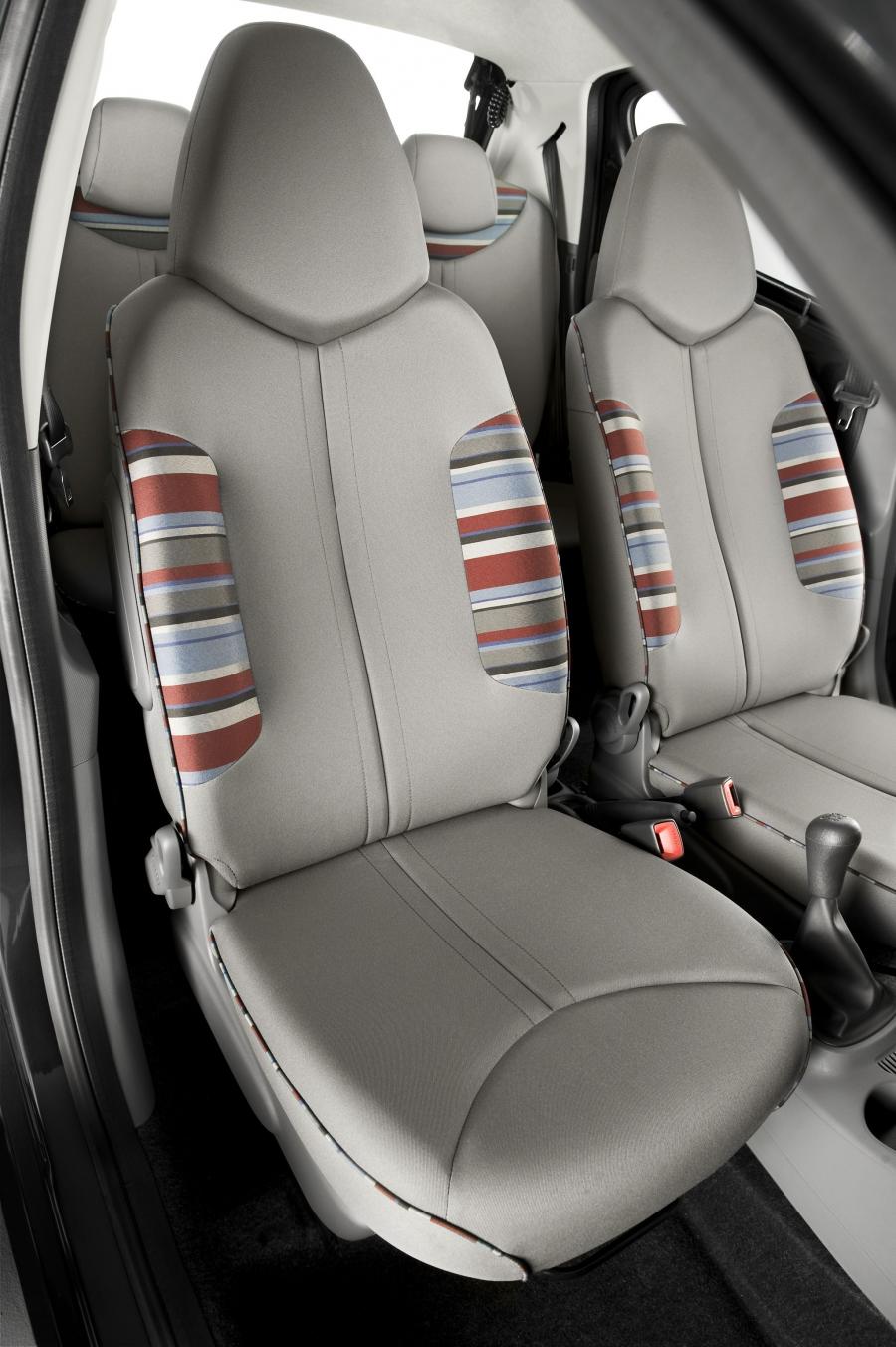  Citroen C1 5-Door 2012 года  (фото 32 из 124)